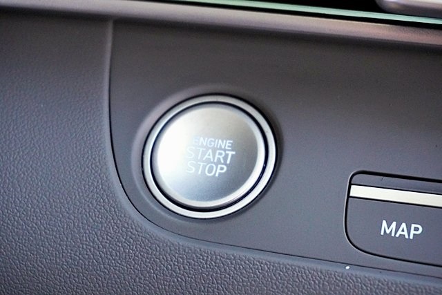 2024 Hyundai Elantra SEL photo 28