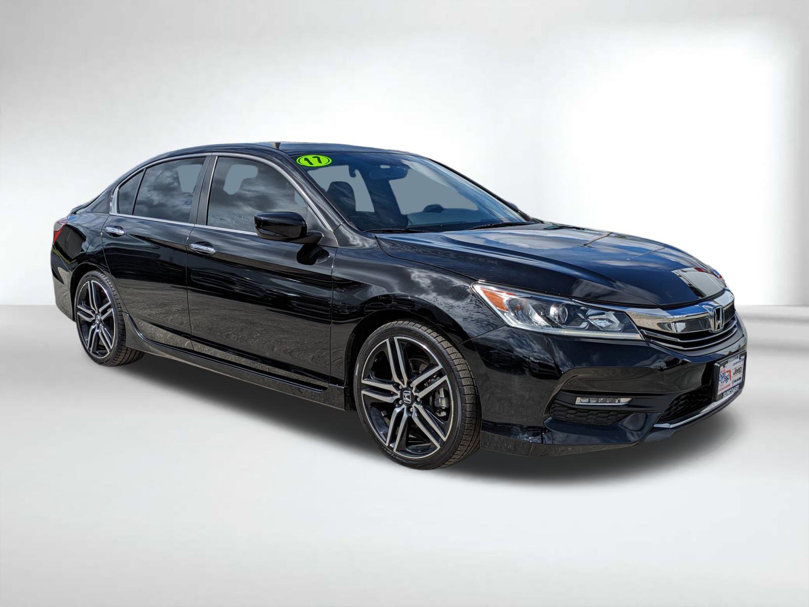 2017 Honda Accord Sport photo 2