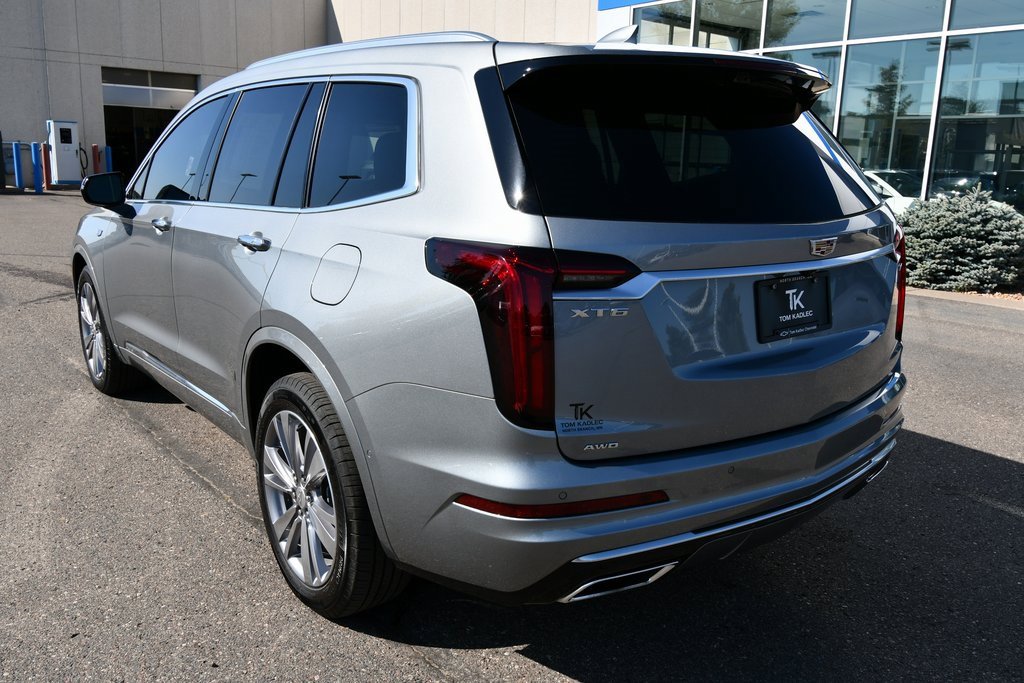 2023 Cadillac XT6 Premium Luxury photo 3