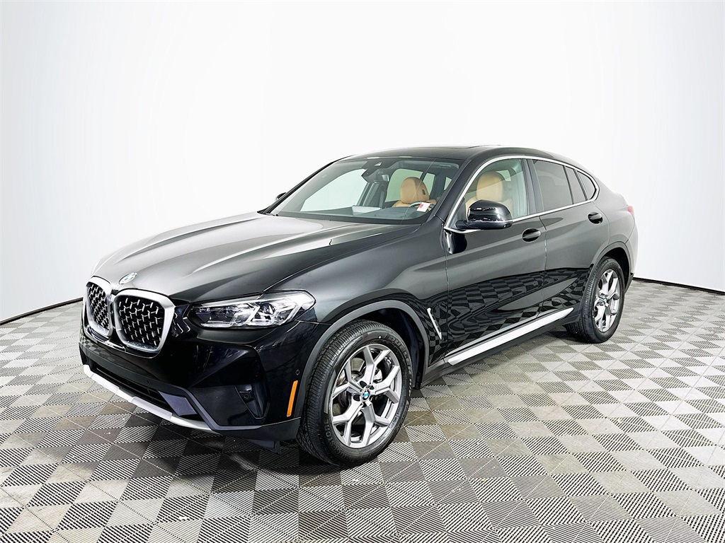 Used 2024 Black Sapphire Metallic BMW xDrive30i image 1