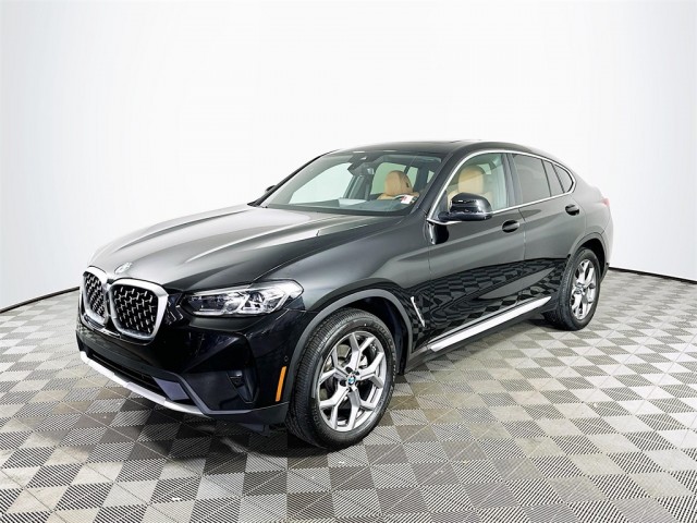 2024 BMW X4 xDrive30i