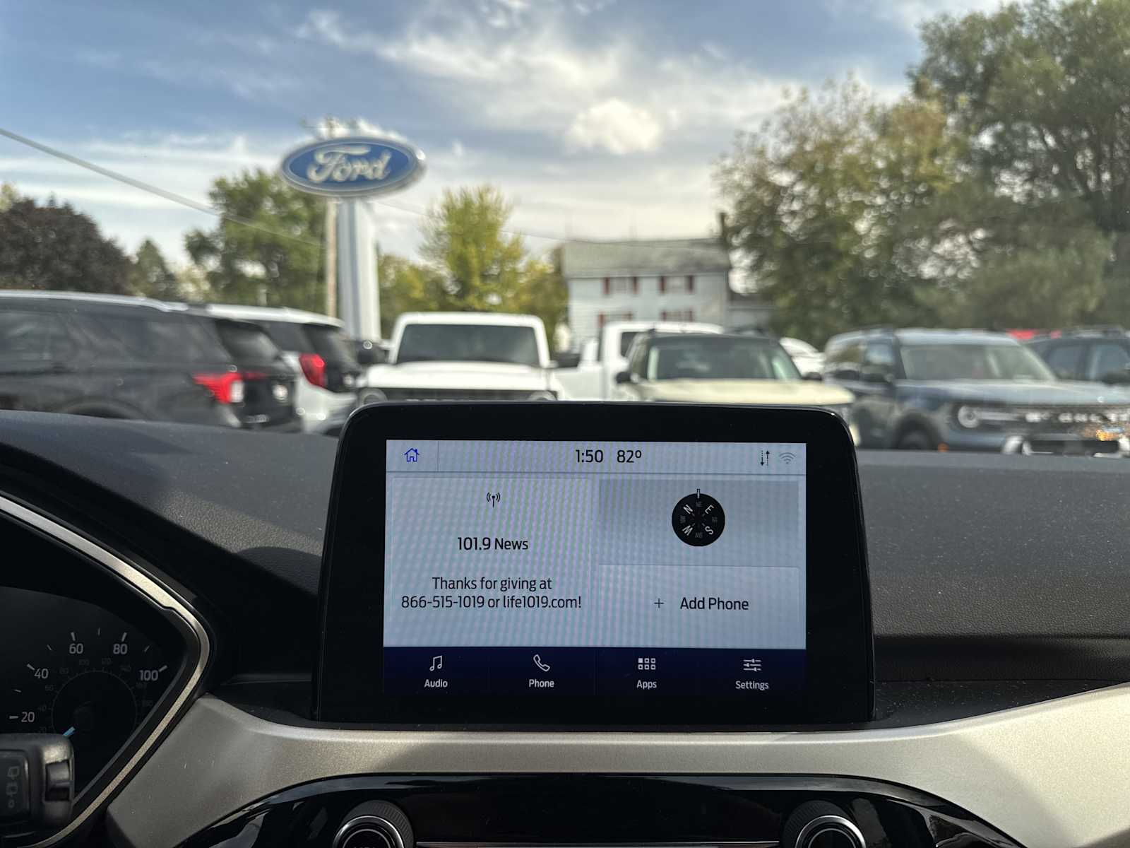 2020 Ford Escape SE photo 24