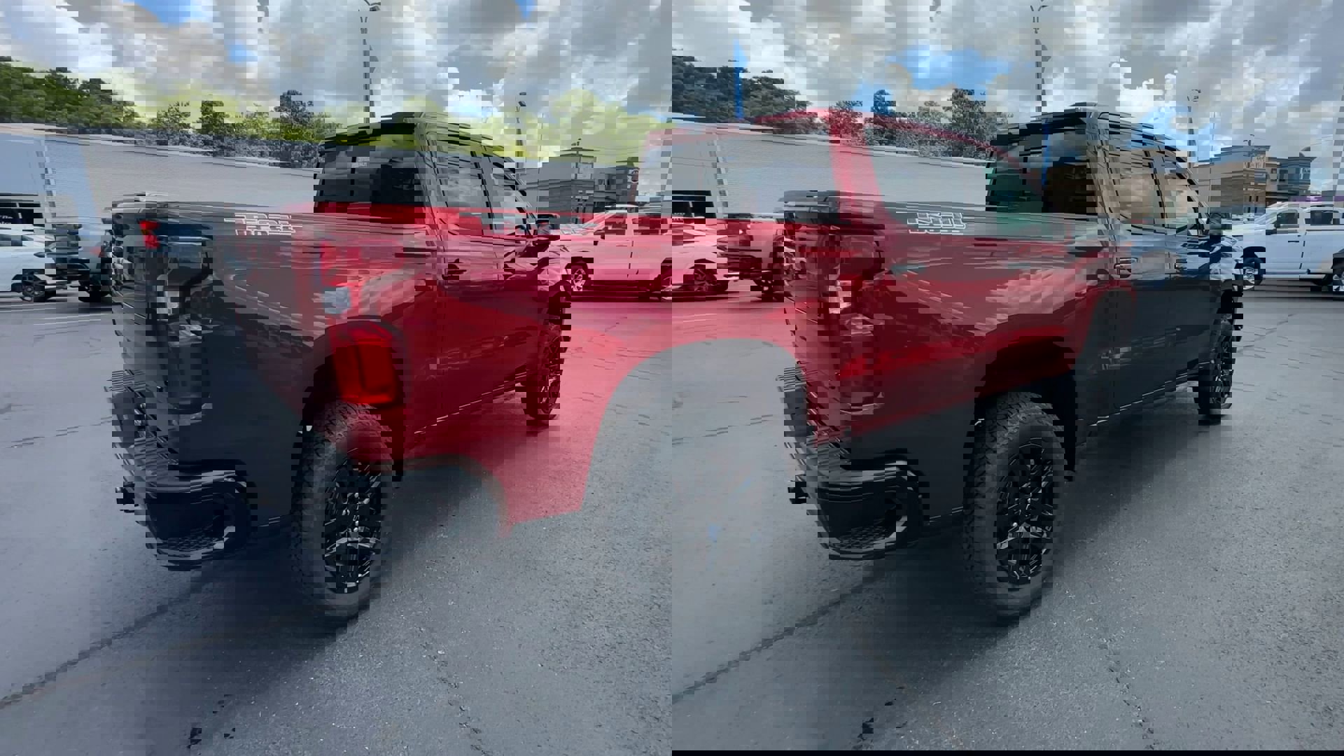 2025 Chevrolet Silverado 1500 LT Trail Boss photo 7