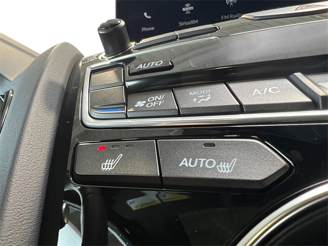 2025 Acura RDX Base photo 21