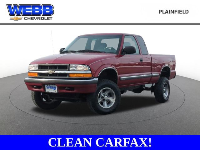 2000 Chevrolet S-10 LS's photo