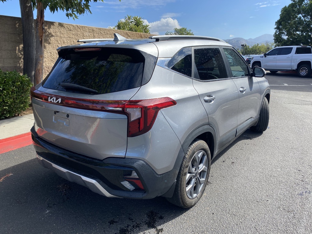 2024 Kia Seltos S photo 7