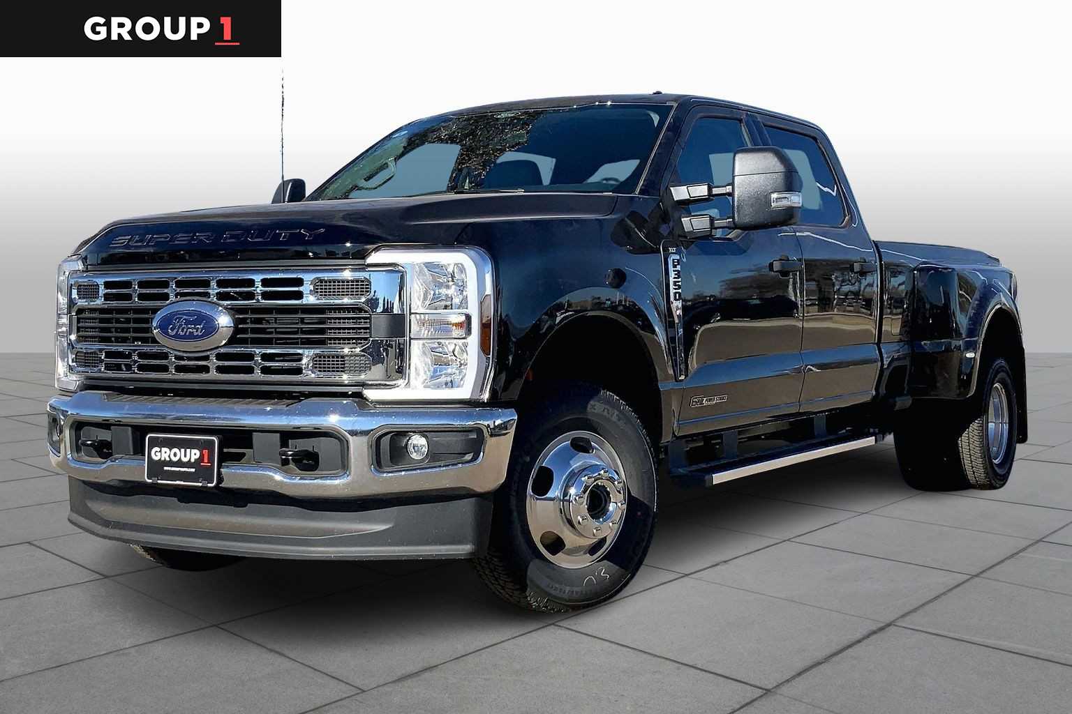 2026 Ford F-350 Super Duty XLT's photo