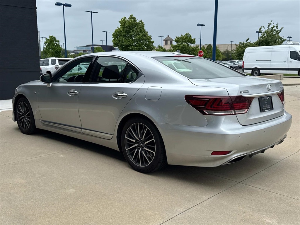 2013 Lexus LS 460 photo 7
