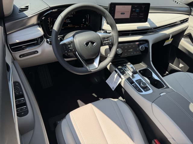 2026 Infiniti QX60 Luxe photo 16