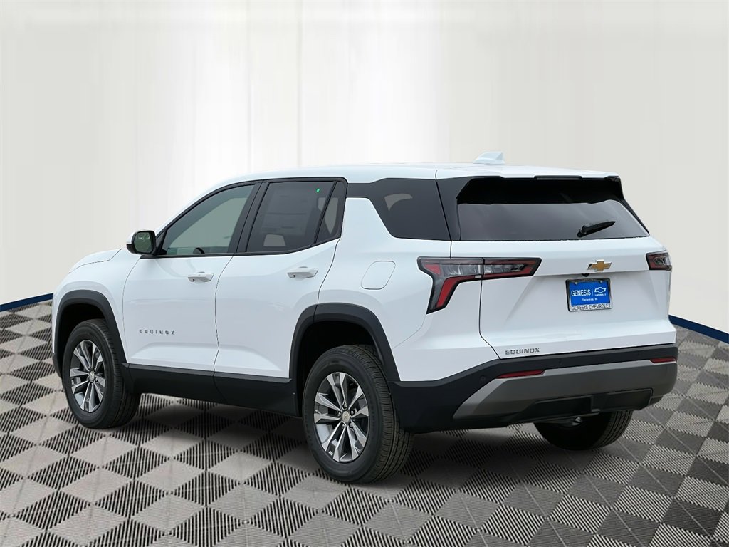 2026 Chevrolet Equinox LT photo 4