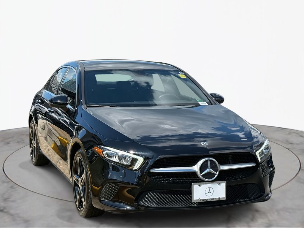 2022 Mercedes Benz A 220 4MATIC photo 5
