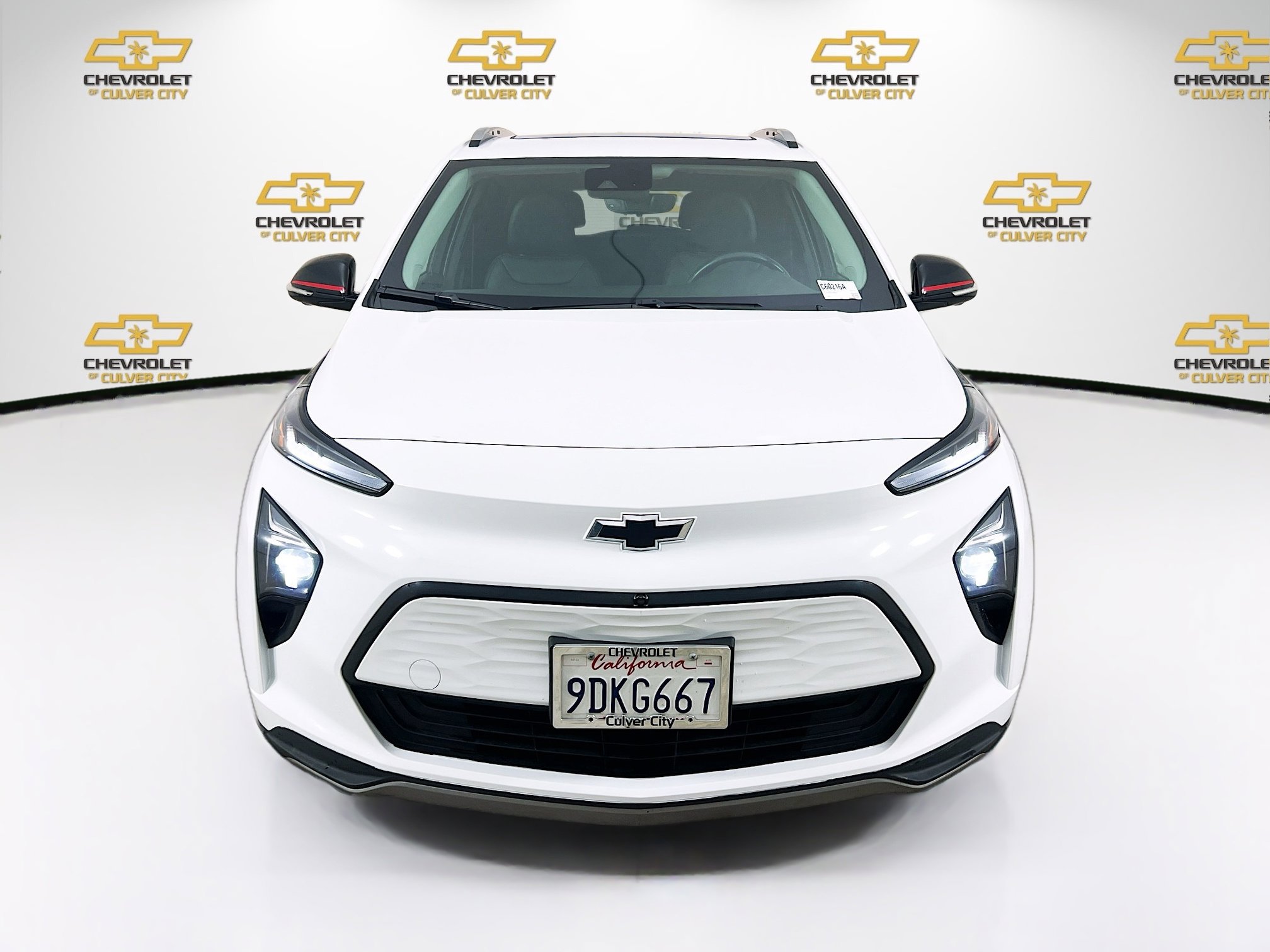 2023 Chevrolet Bolt EV Premier photo 2