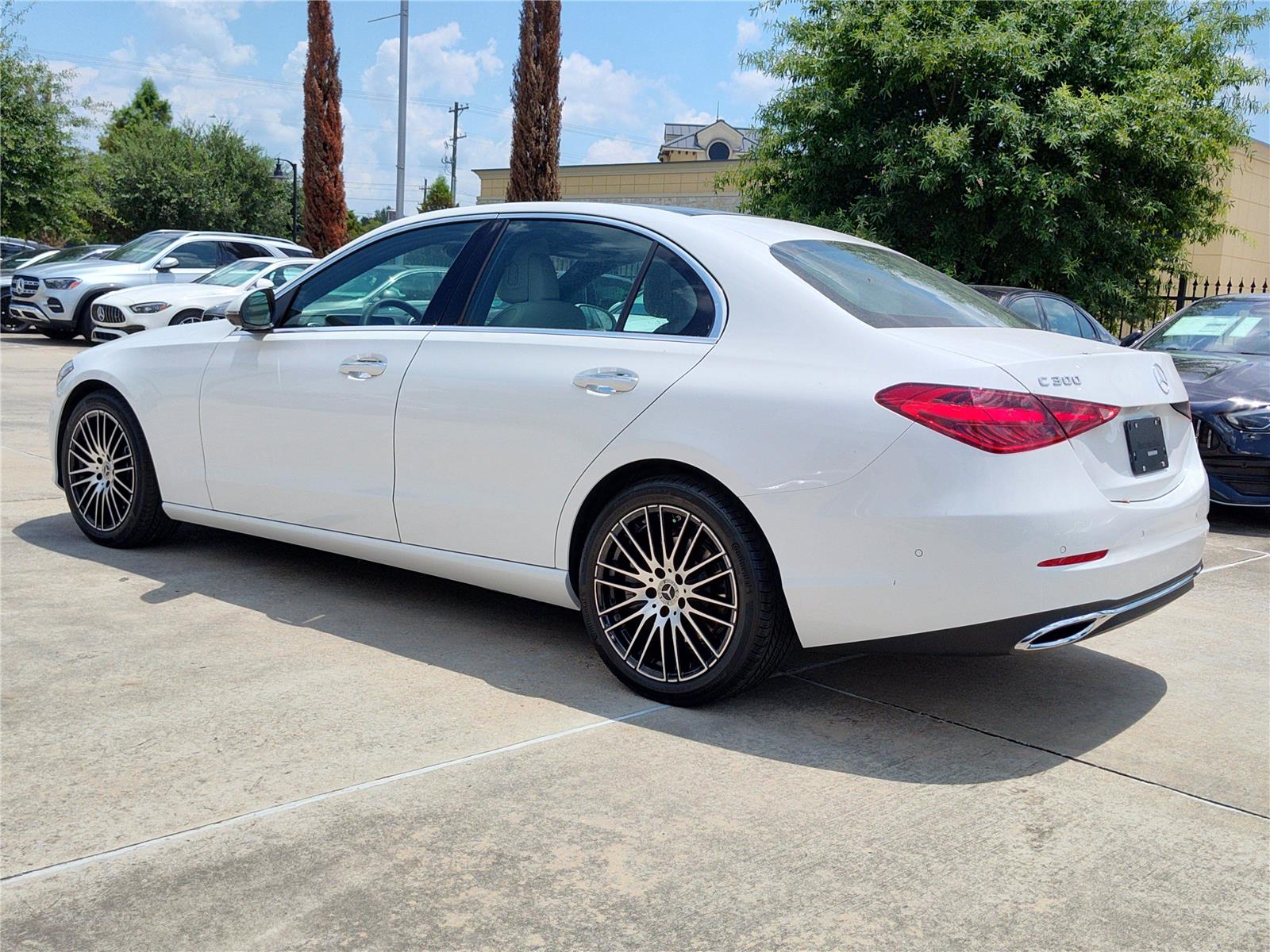 2025 Mercedes Benz C 300 photo 3