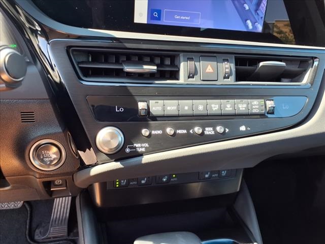 2024 Lexus ES 350 Premium photo 22