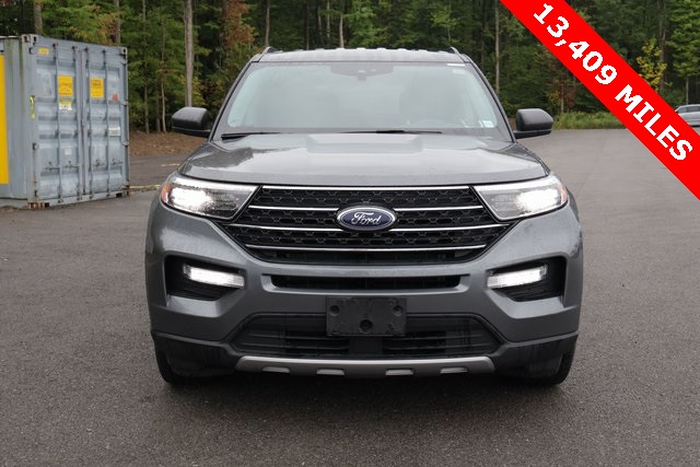 2023 Ford Explorer XLT photo 9