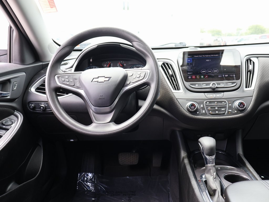 2023 Chevrolet Malibu 1LT photo 17