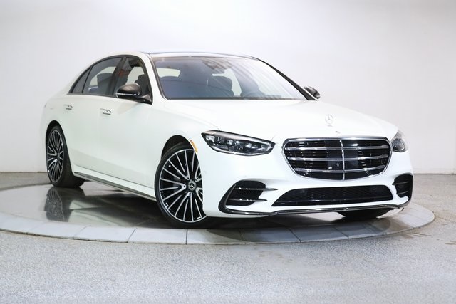 2023 Mercedes Benz S 580 4MATIC photo 2