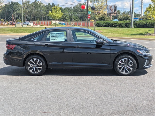 2025 Volkswagen Jetta 1.5T S photo 2