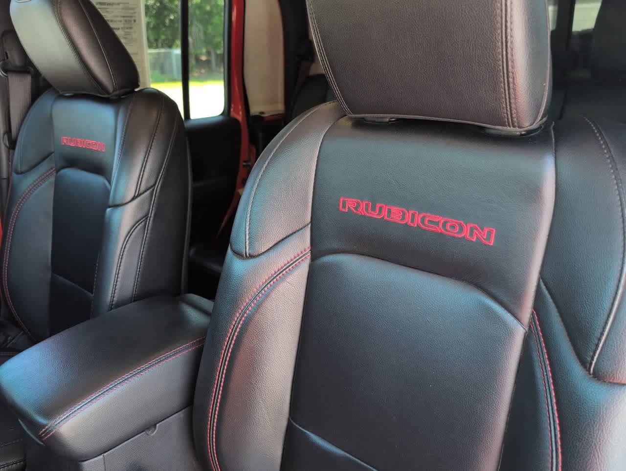 2020 Jeep Gladiator Rubicon photo 13