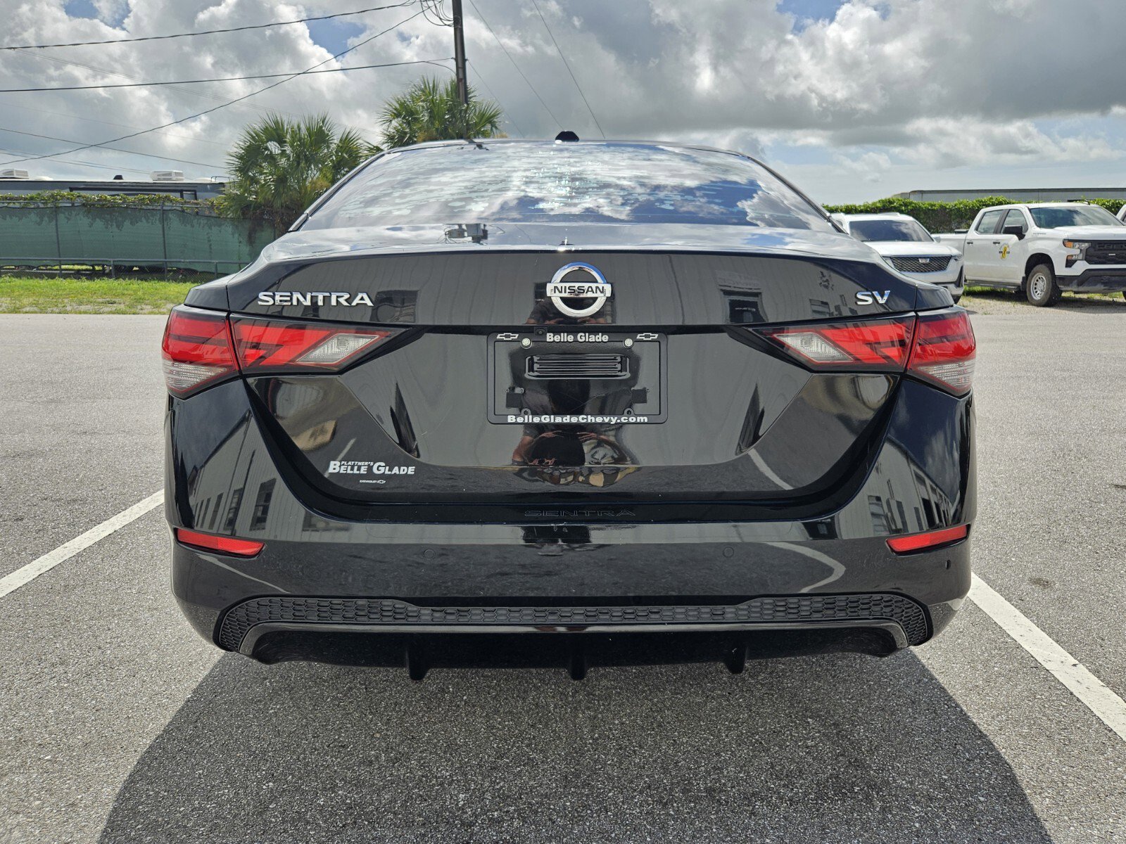 2021 Nissan Sentra SV photo 7