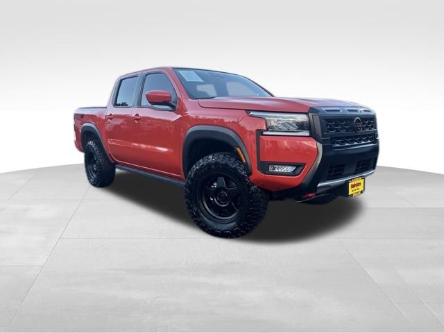 2025 Nissan Frontier PRO-4X's photo