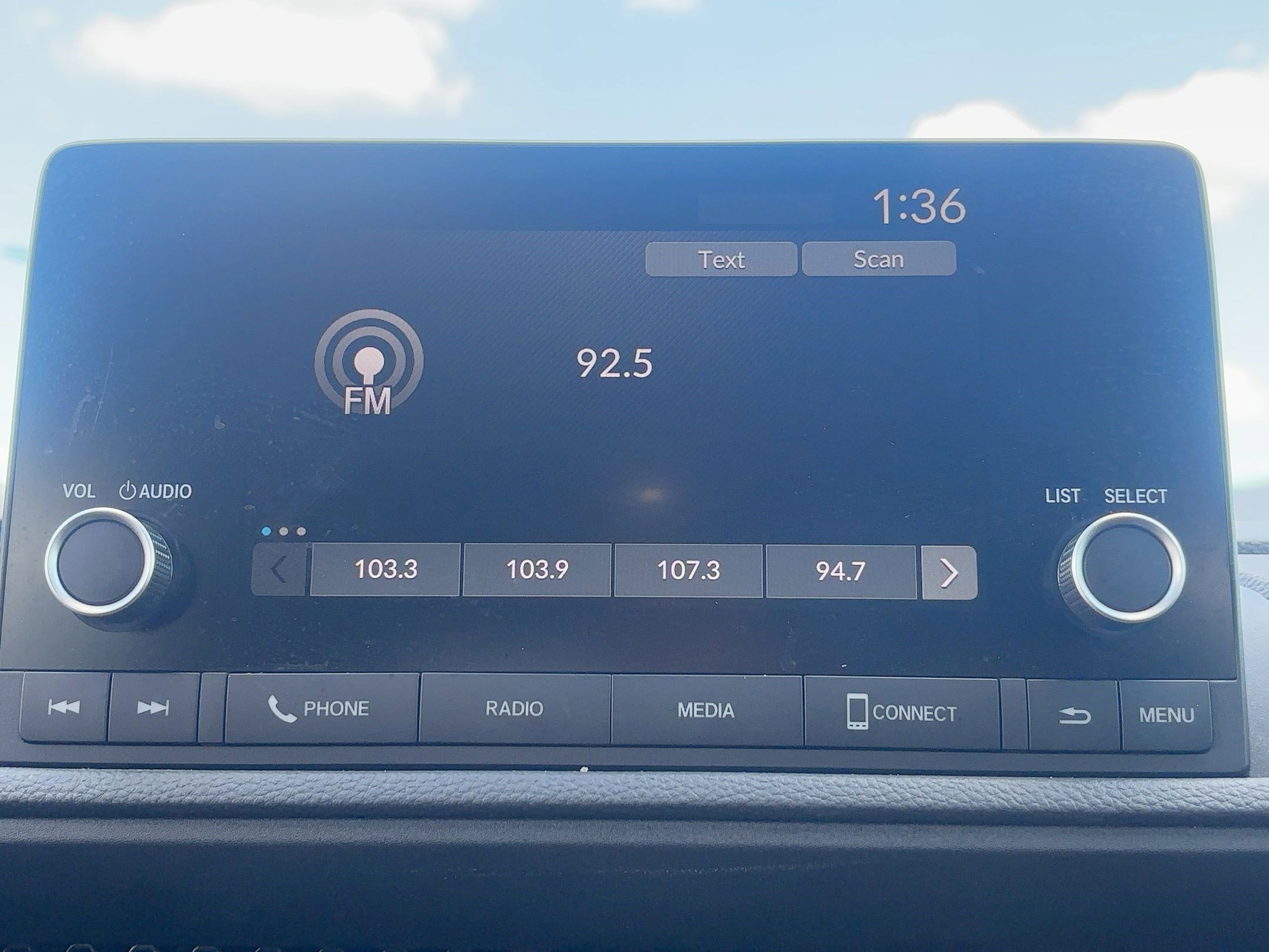 2023 Honda CR-V Hybrid Sport photo 18