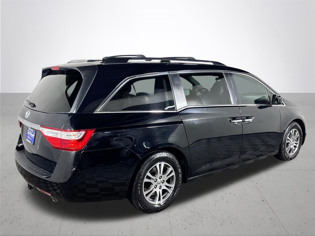 2013 Honda Odyssey EX-L photo 6