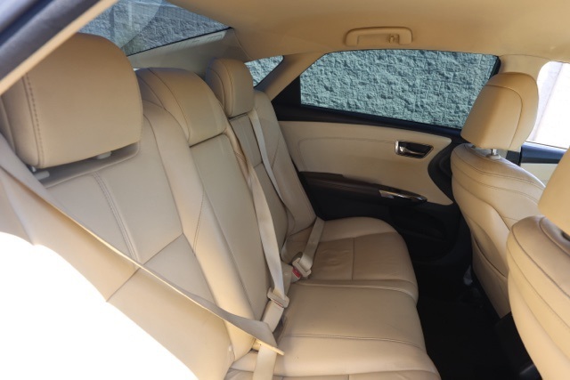 2013 Toyota Avalon XLE photo 16