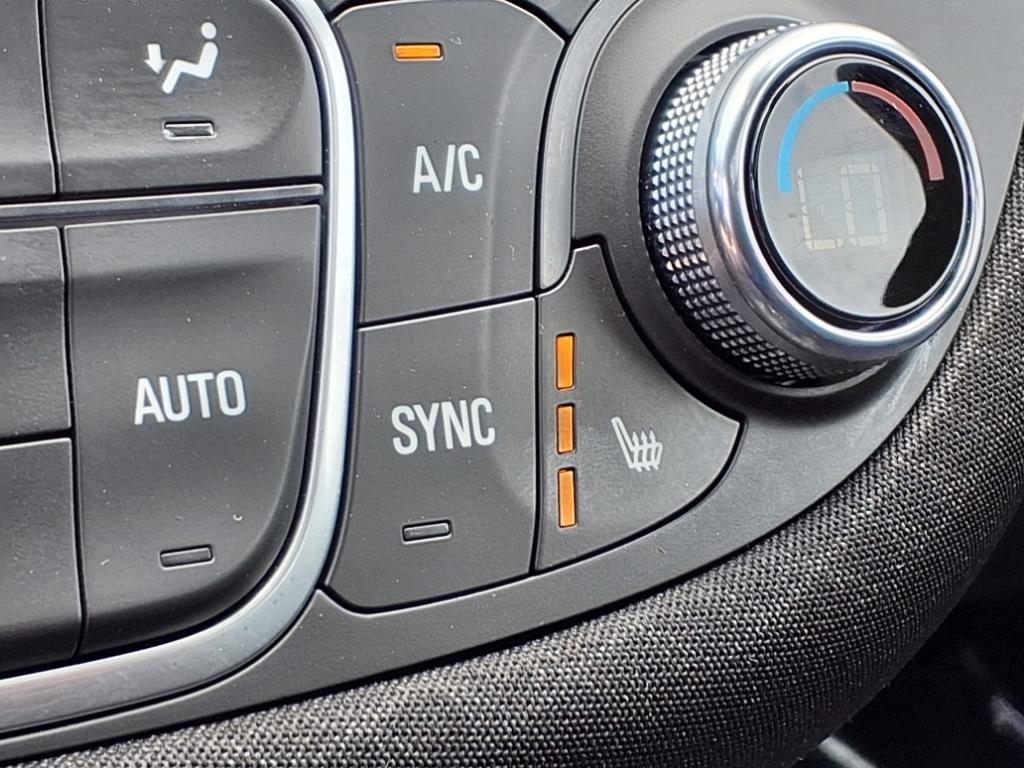 2024 Chevrolet Malibu 1LT photo 9