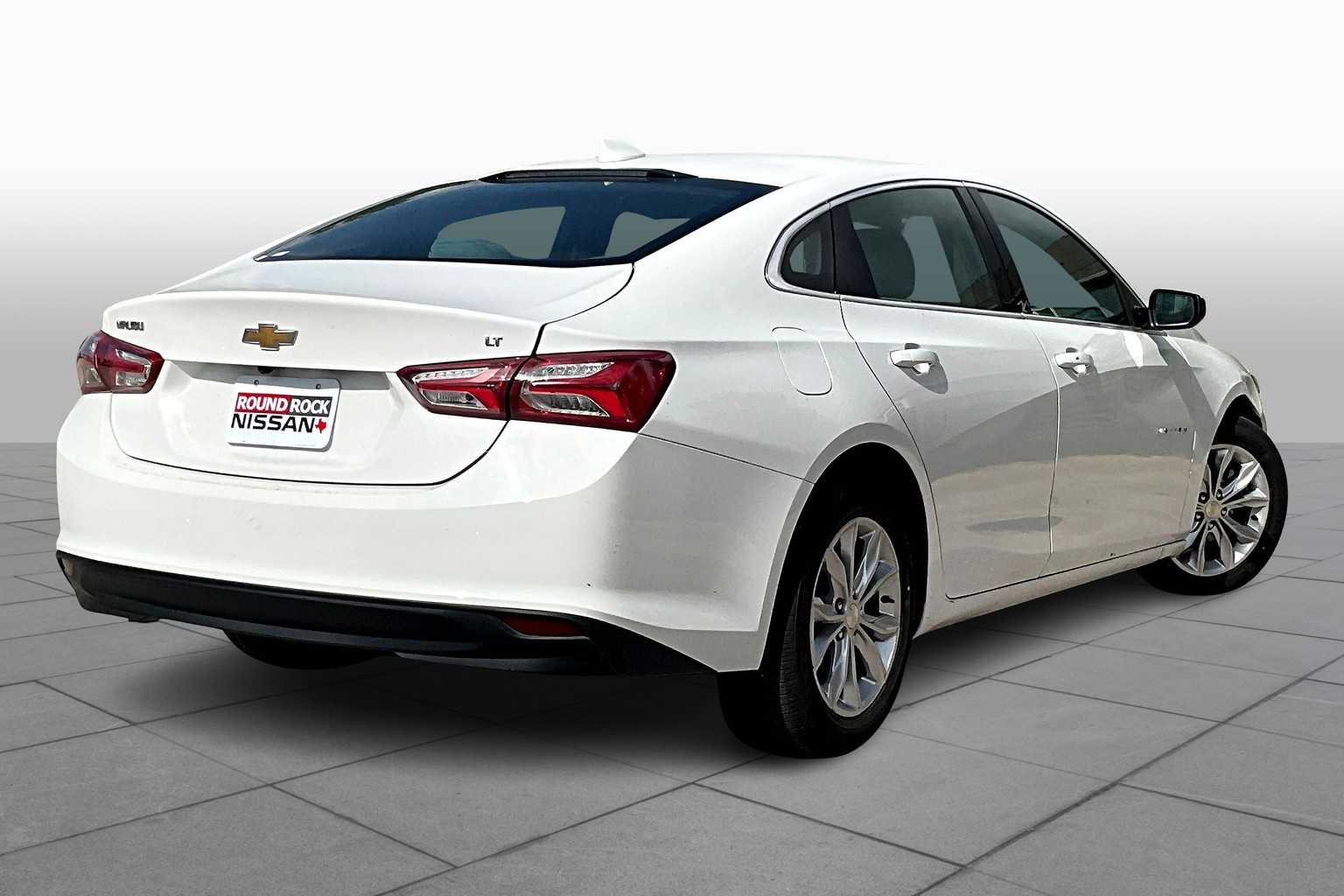 2022 Chevrolet Malibu 1LT photo 7