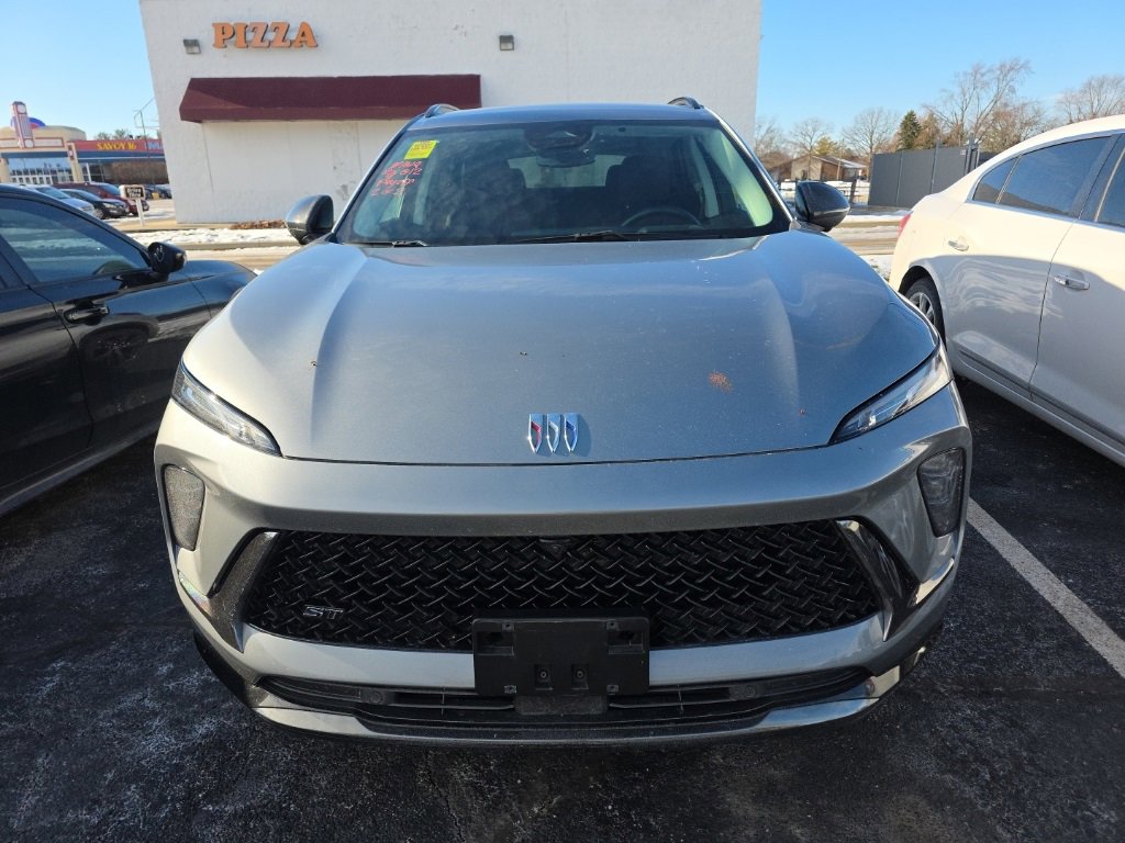 2024 Buick Envision Sport Touring's photo