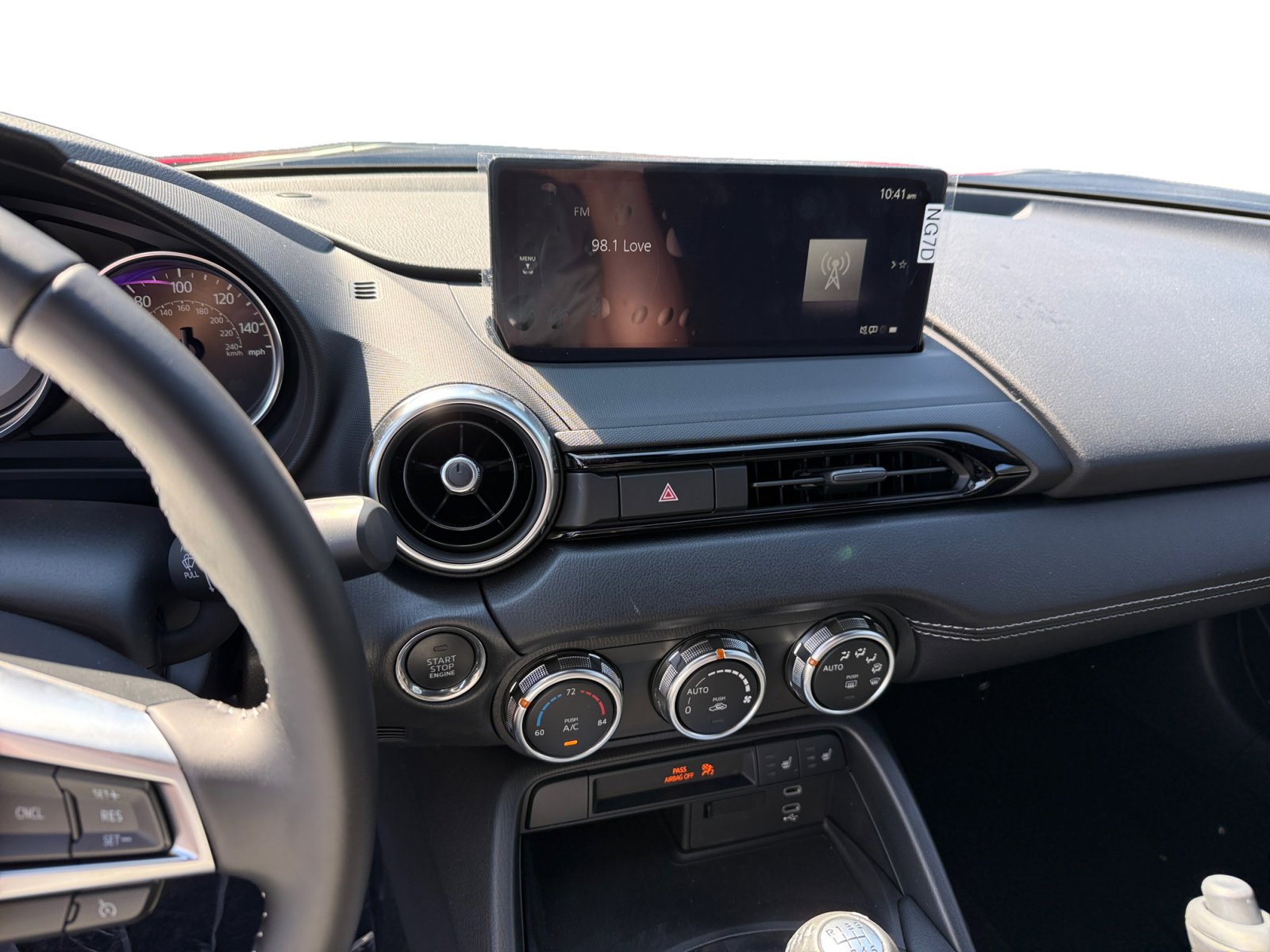2025 Mazda MX-5 Miata Miata Grand Touring photo 12