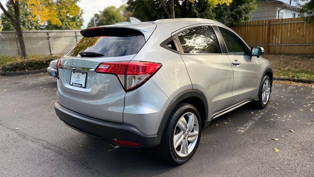2020 Honda HR-V EX-L photo 9
