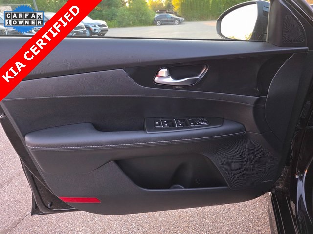 2022 Kia Forte GT-Line photo 26