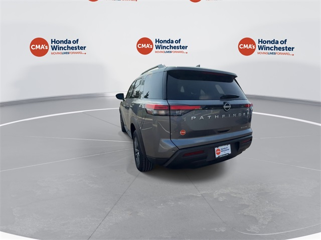 2024 Nissan Pathfinder SV photo 8
