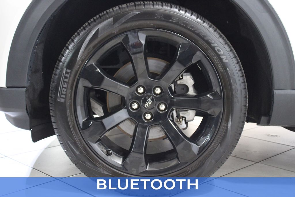 2022 Ford Explorer ST-Line photo 7