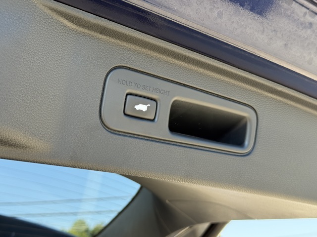 2023 Honda Pilot Elite photo 28