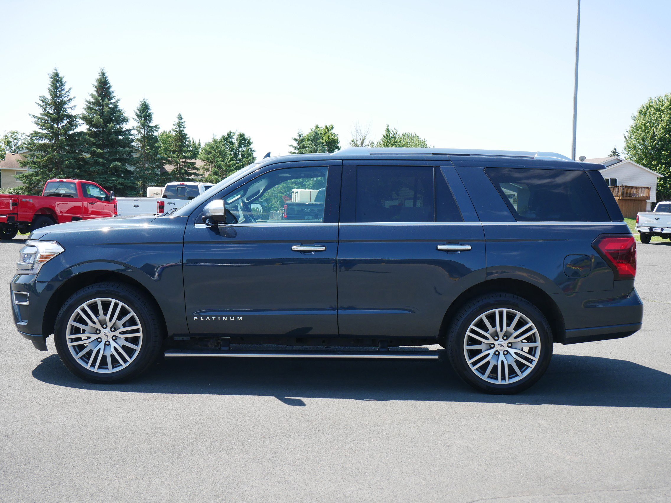 Certified 2022 Ford Expedition Platinum with VIN 1FMJU1MT0NEA60272 for sale in Hastings, Minnesota