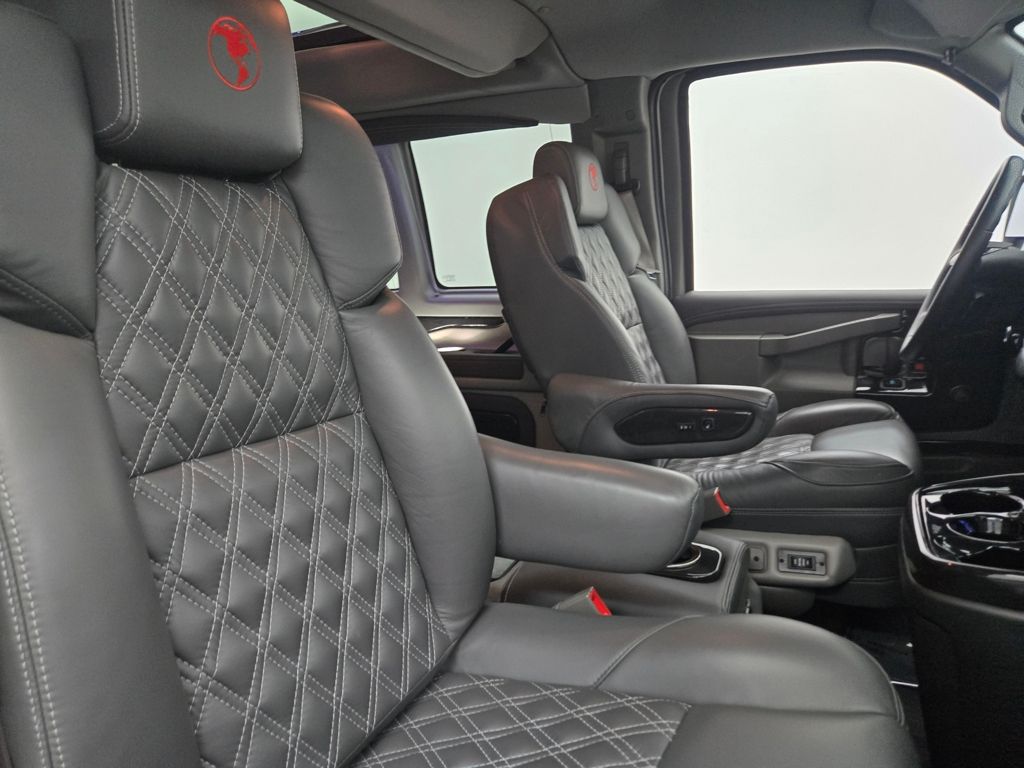 2023 Gmc Savana 2500 Cargo photo 31