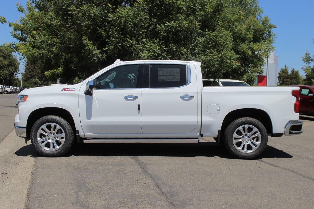 2025 Chevrolet Silverado 1500 LTZ photo 9