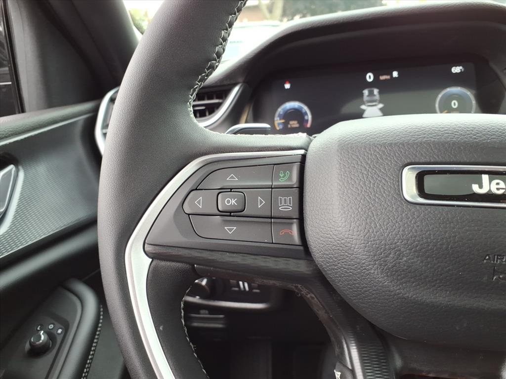 2025 Jeep Grand Cherokee Altitude X photo 14