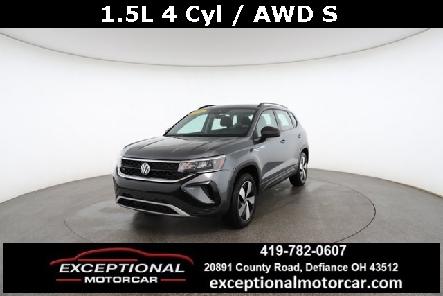 2024 Volkswagen Taos S's photo