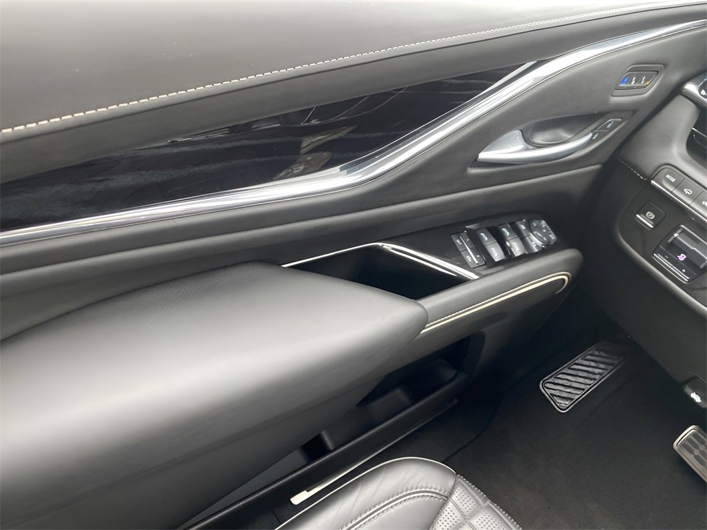 2024 Cadillac Escalade ESV V-Series photo 23