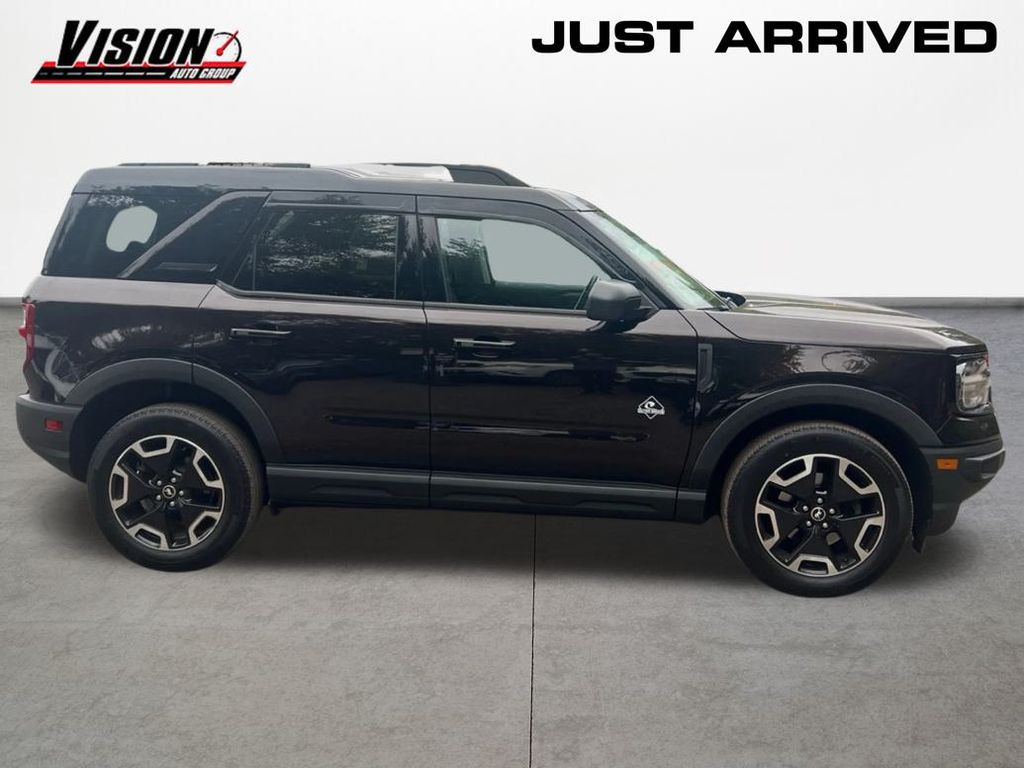 2021 Ford Bronco Sport Outer Banks photo 5