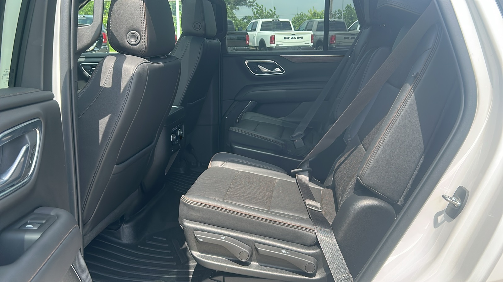 2022 Chevrolet Tahoe High Country photo 33