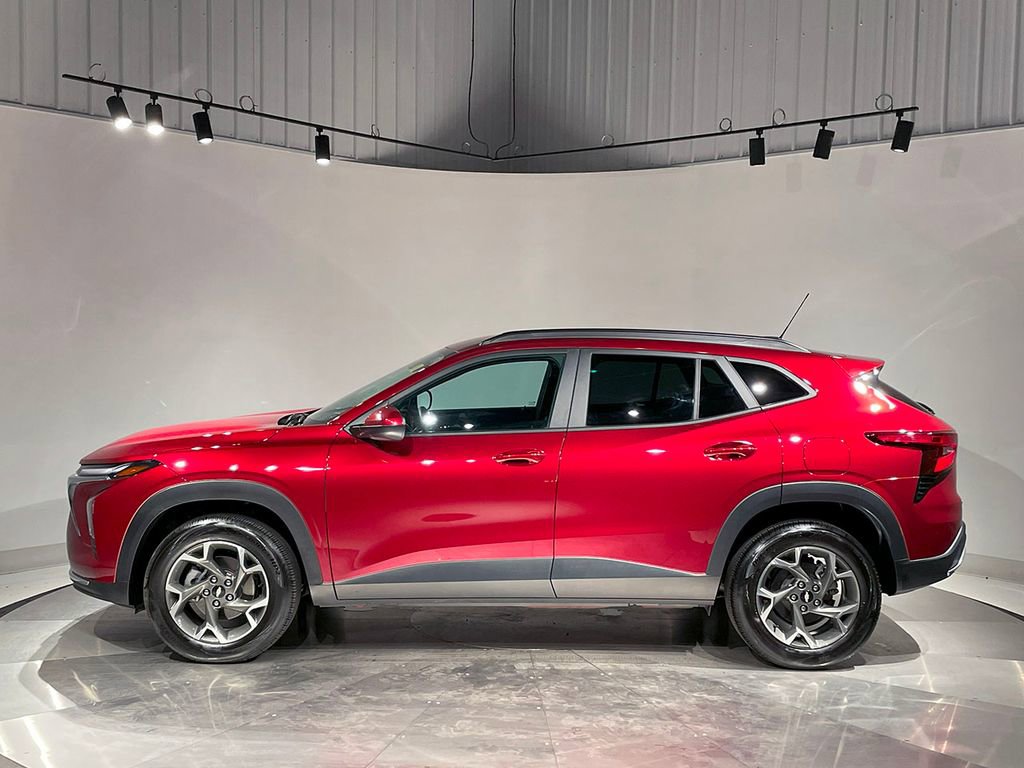 2024 Chevrolet Trax LT photo 10
