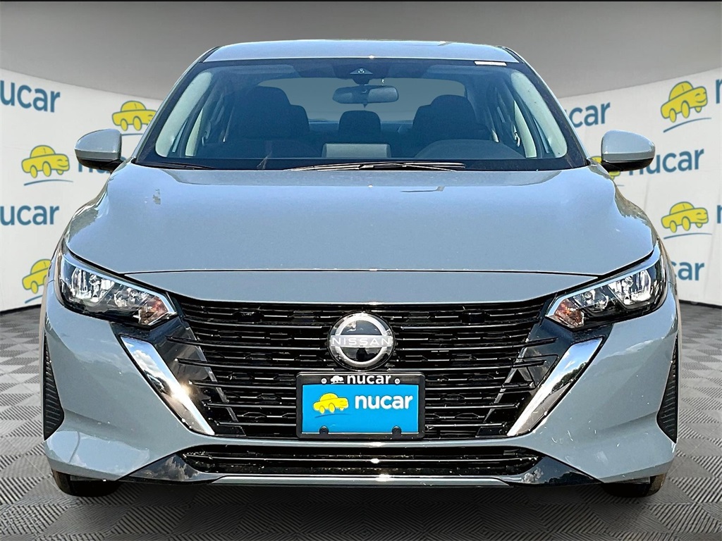 2025 Nissan Sentra SV photo 2