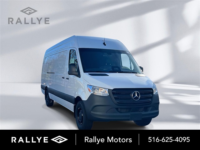 2025 Mercedes-Benz Sprinter Cargo Van Base's photo