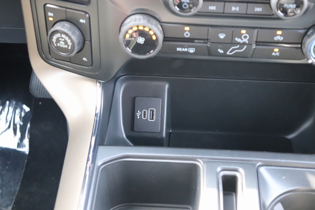 2025 Ford F-150 STX photo 21