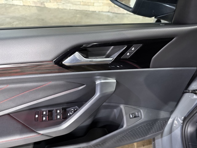 2024 Volkswagen Jetta GLI Autobahn Anniversary Edition photo 12